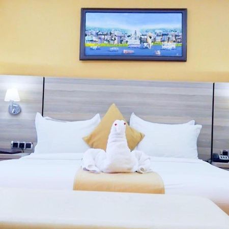 Holiday Hotel 亚的斯亚贝巴 外观 照片
