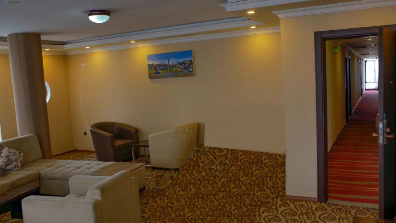 Holiday Hotel 亚的斯亚贝巴 外观 照片