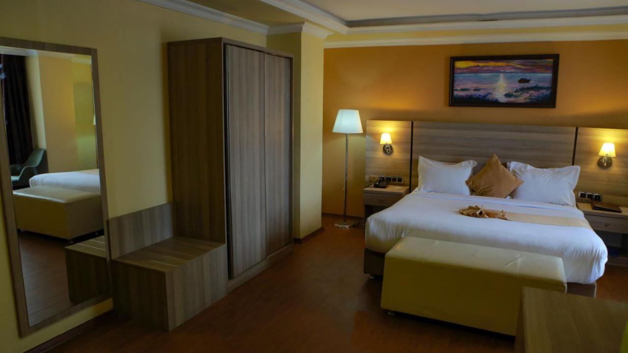 Holiday Hotel 亚的斯亚贝巴 外观 照片